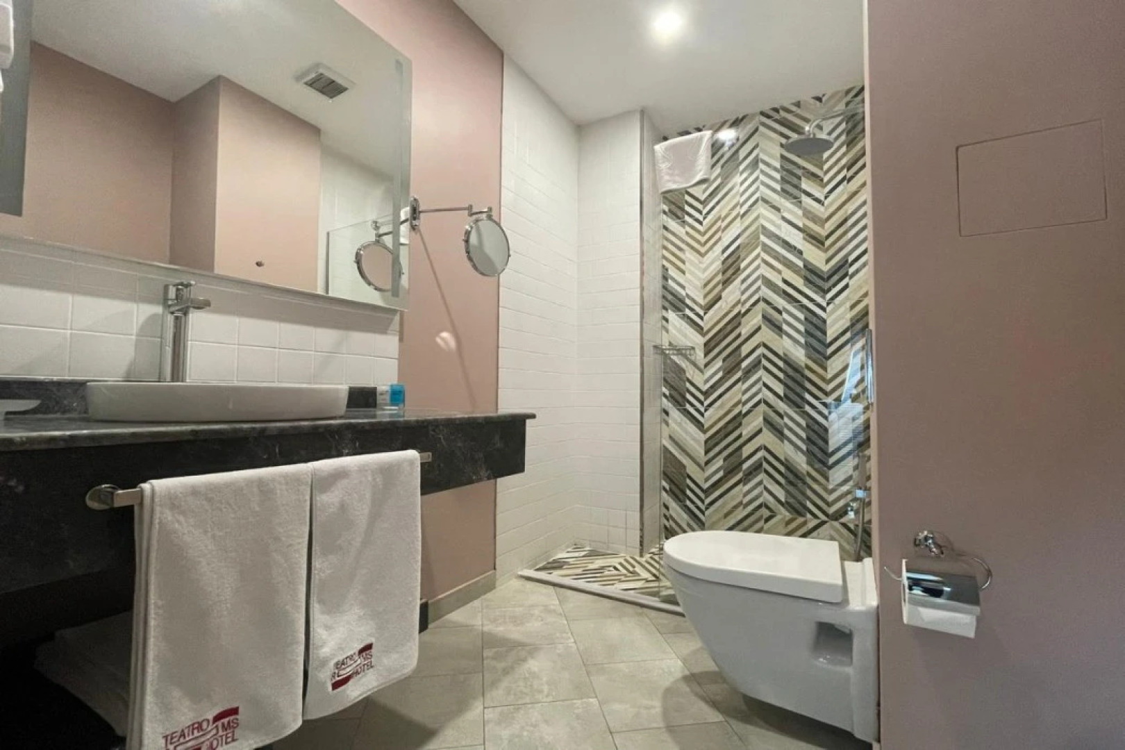 Manchebo Beach Resort and Spa