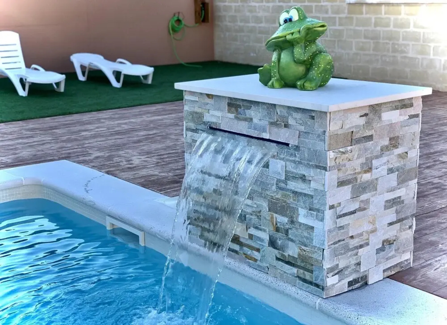 Villa With 7 Bedrooms in Villalba de la Sierra, With Wonderful Mountain View, Private Pool, Enclosed Garden