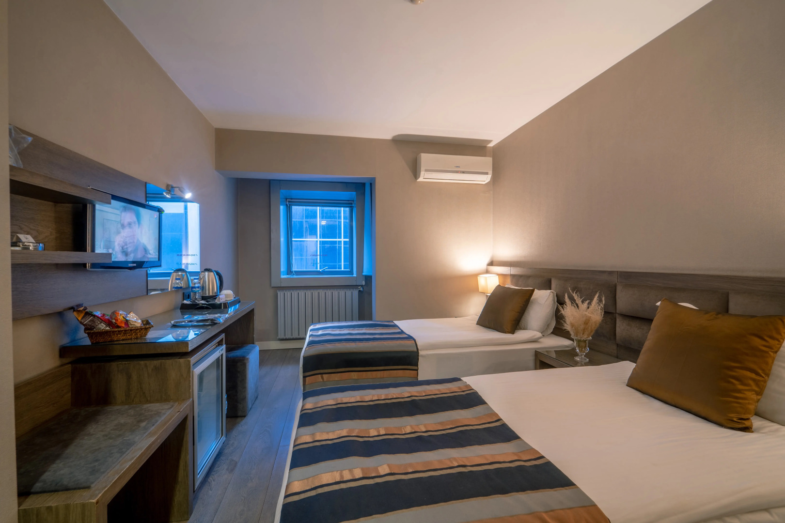 The New Hotel Zeybek