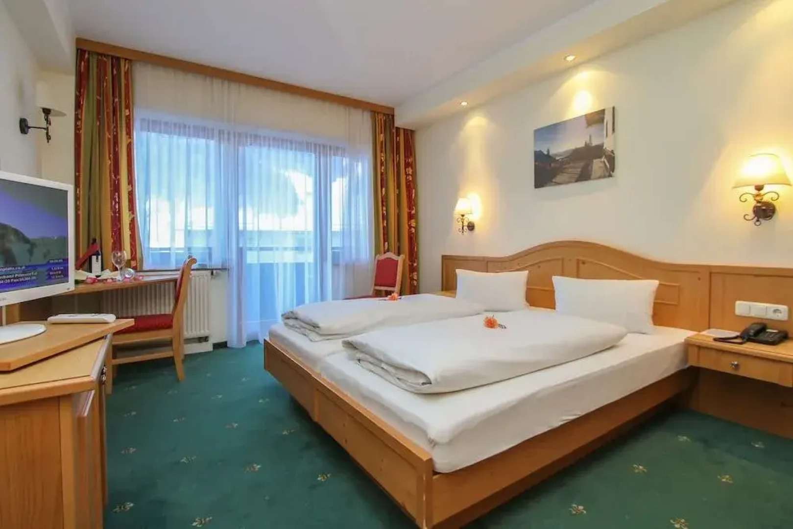 Hotel Tiroler ADLER Bed & Breakfast