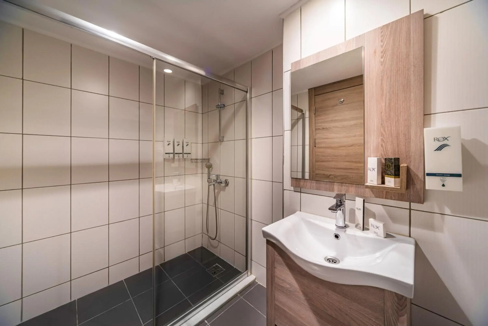 Rox Hotel