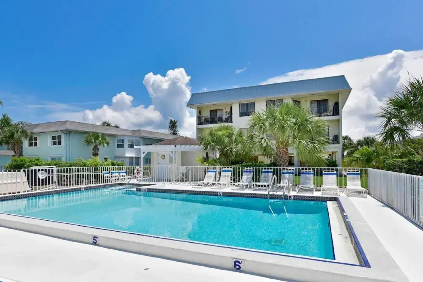 Gulf Breeze Ami-2bd-2ba-condo-private Beach Access-heater Pool-water Views From Every Window