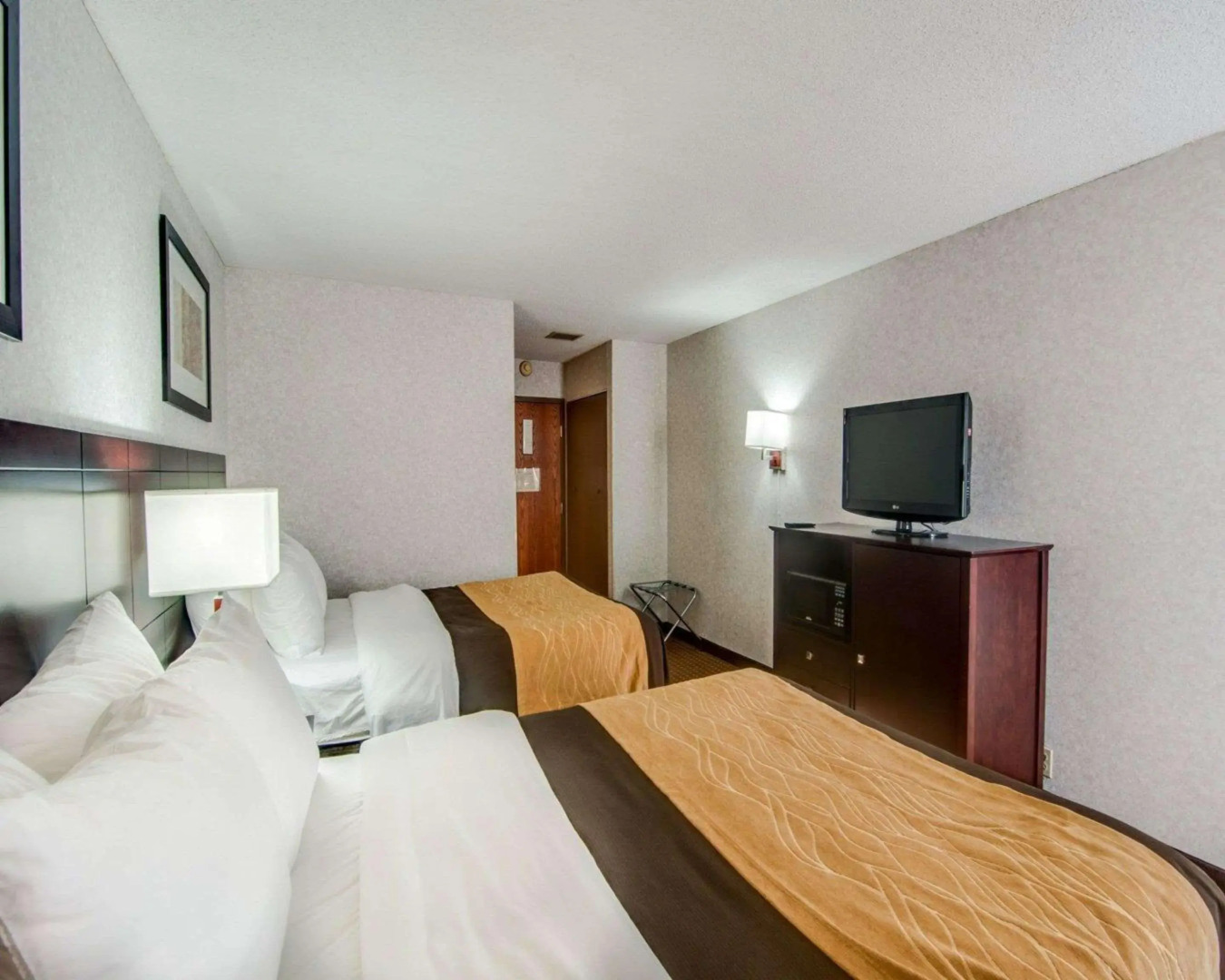 Spark by Hilton Abingdon I-81 near Fairgrounds