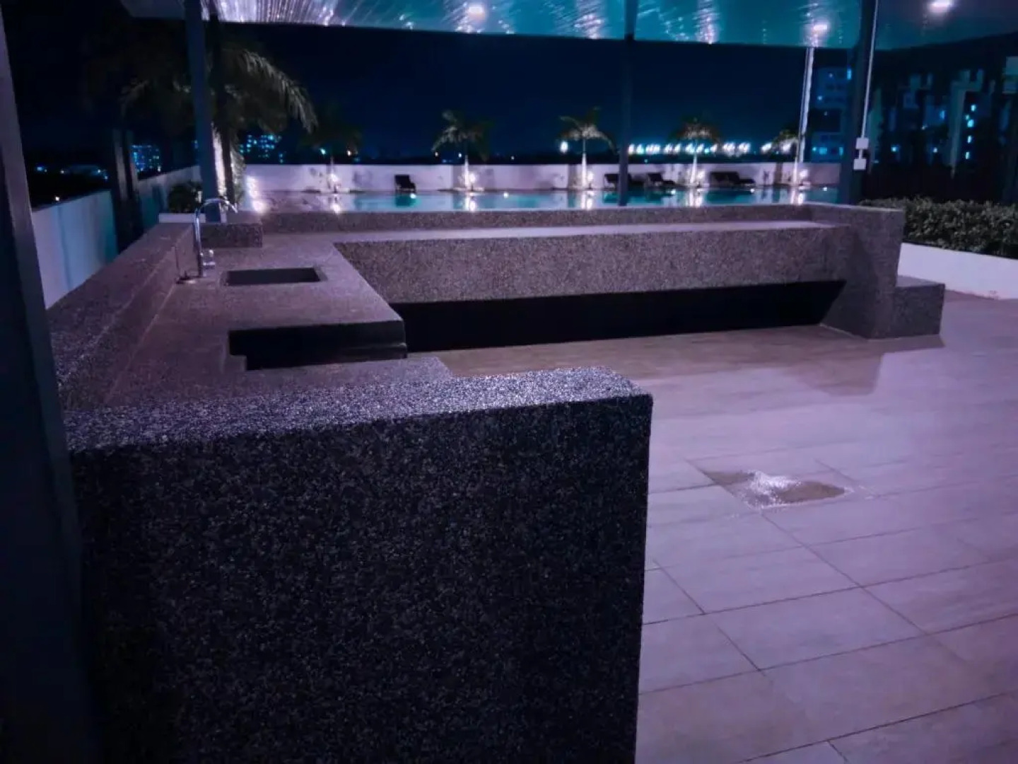 Preferred30 3R2B 7pax Meritus Perai