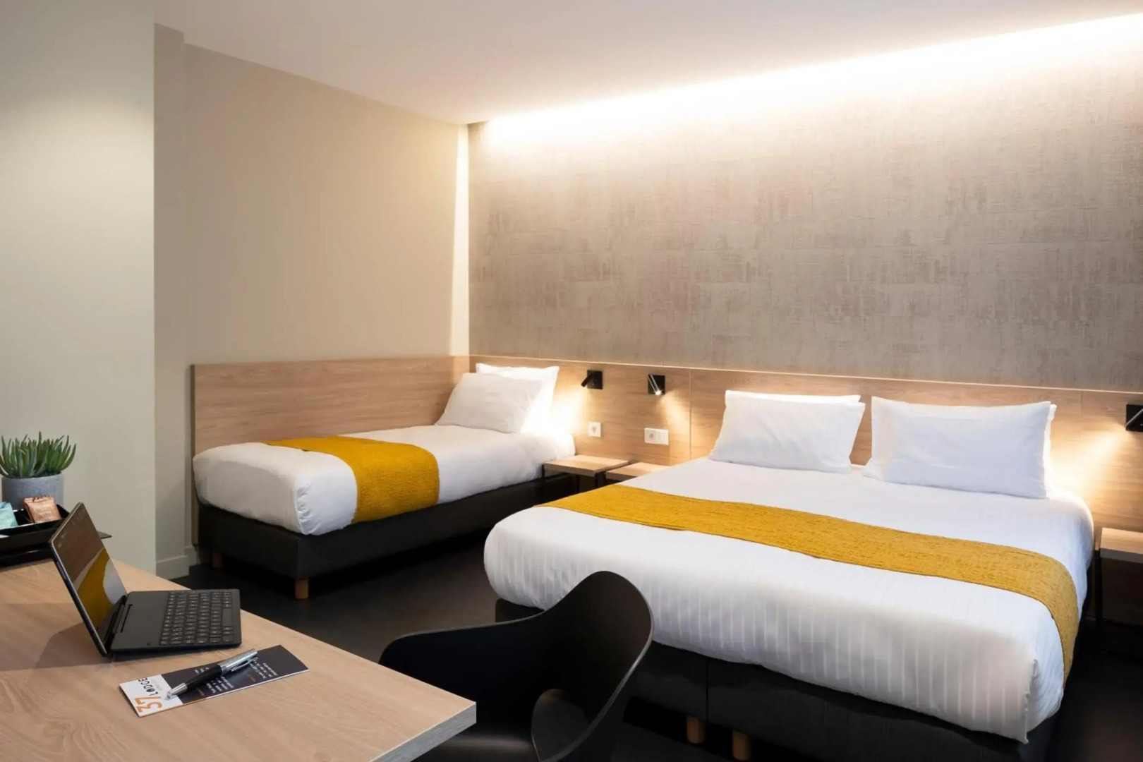 37 Lodge La Défense Courbevoie