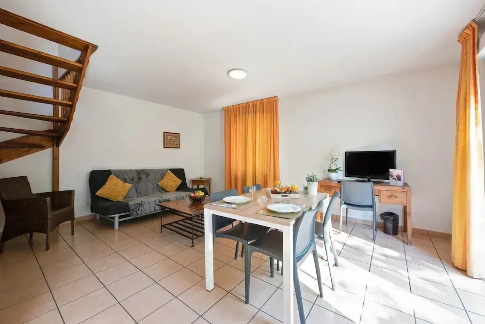 Appart'City Dijon Ahuy - Appart Hôtel ex Park&Suites