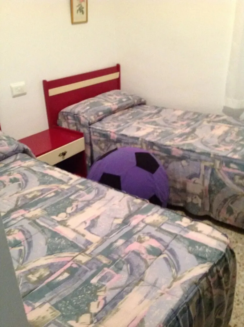 La Caracola Esc. A 2º pta 7