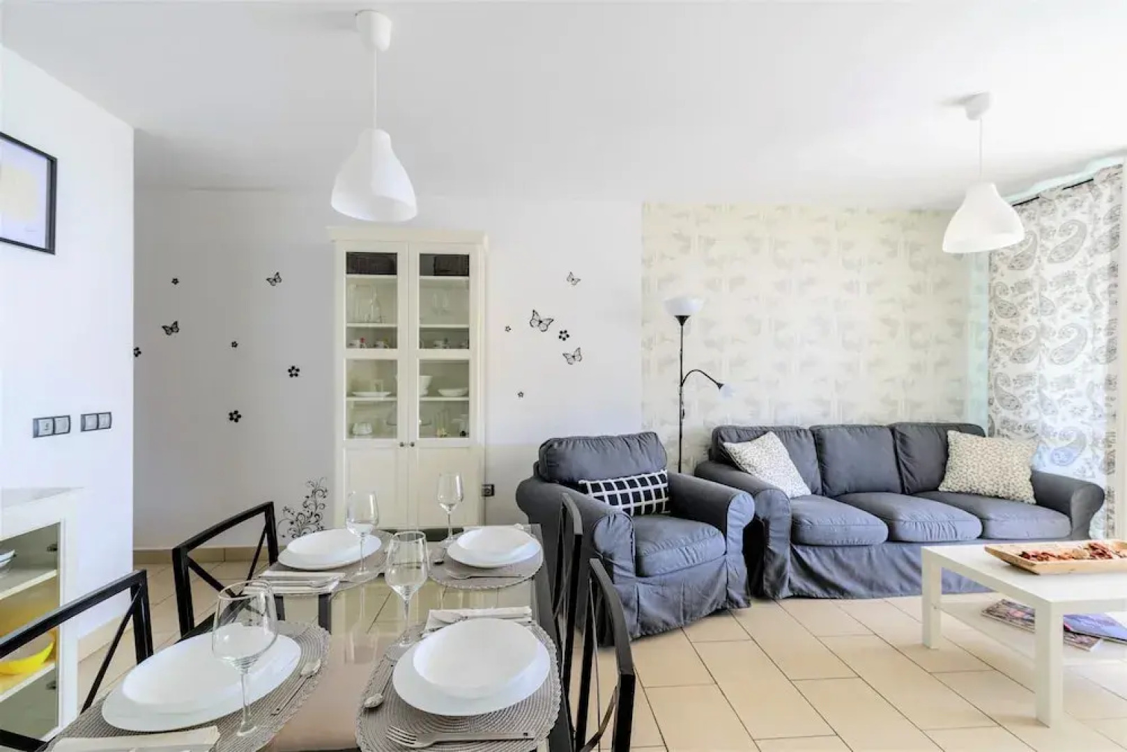 Apartment Poris with Sea View and Pool