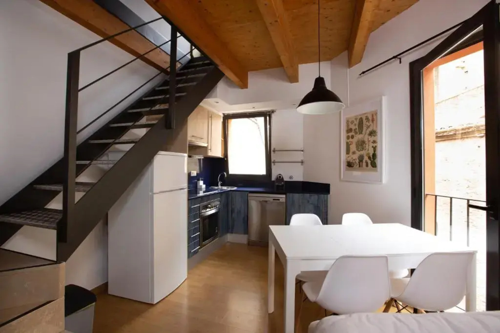 Atic dúplex amb encant a 10 minuts de l’ estany