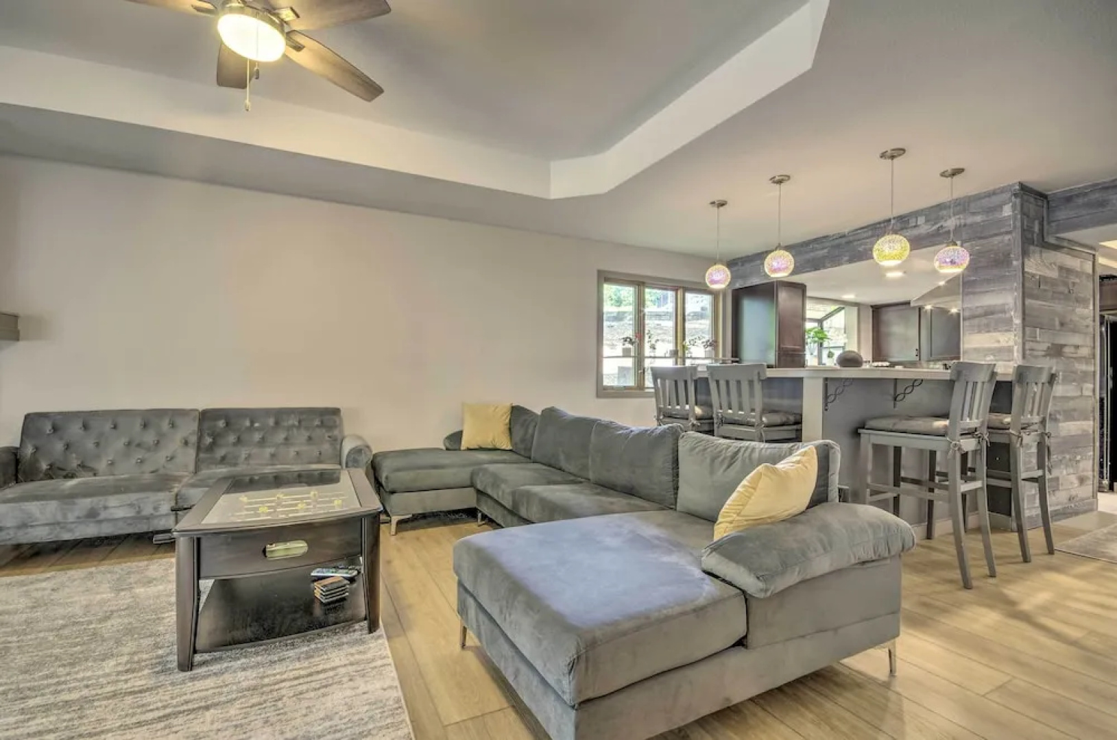 1 Mi to Lake of the Ozarks: Condo w/ Fire Pit!