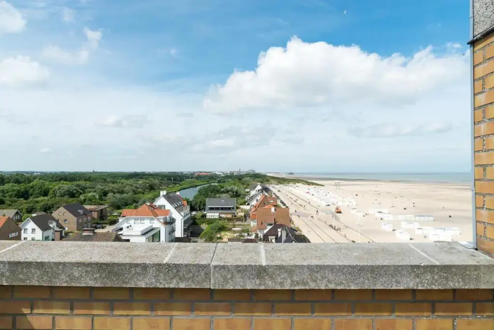 Superb Penthouse seaview near Bruges
