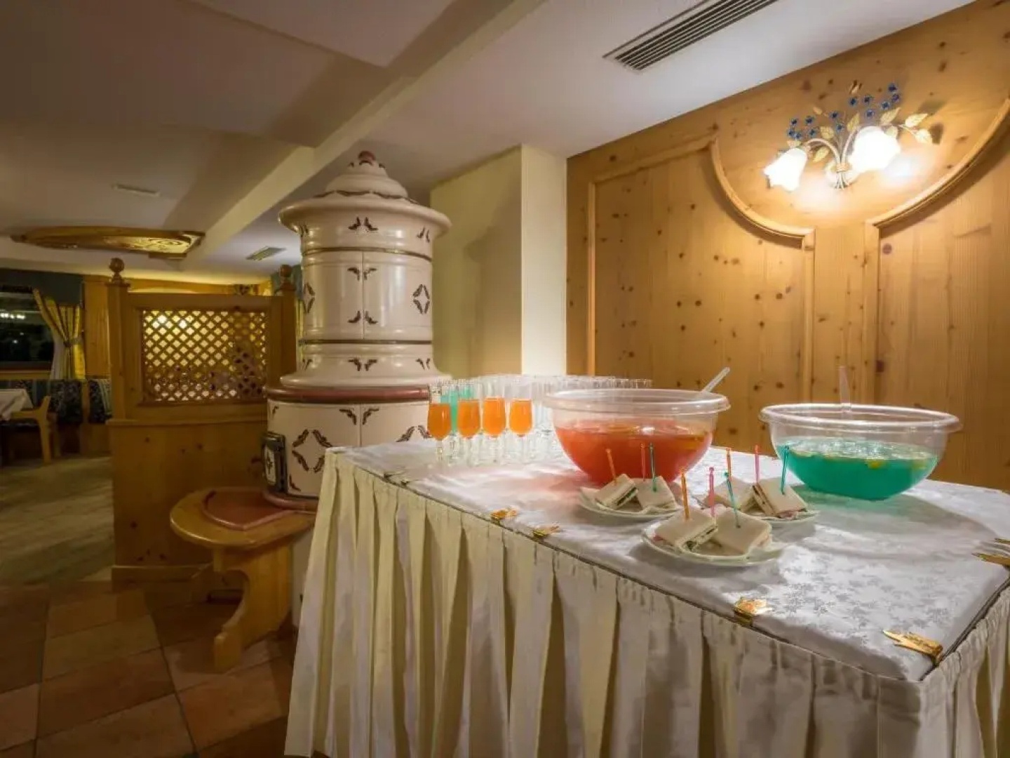 Albergo Dimaro Wellness & Family Hotel