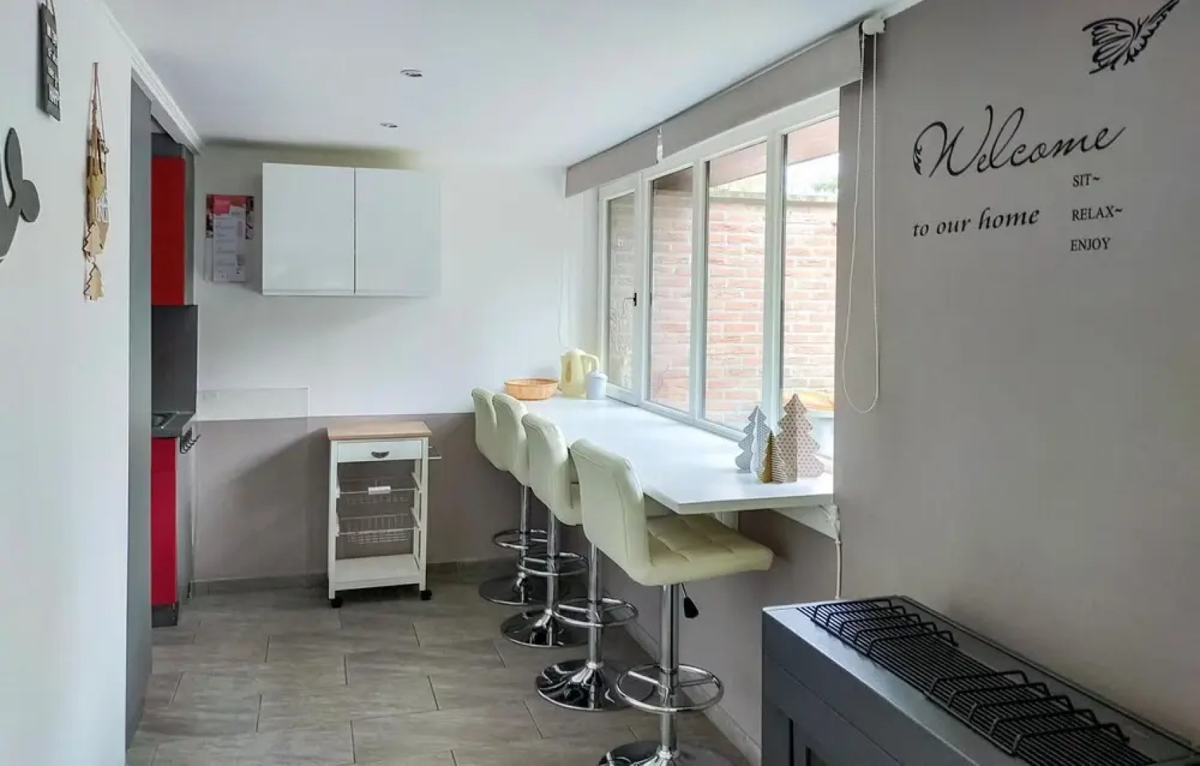 Nice Home in Rekem-lanaken With 2 Bedrooms