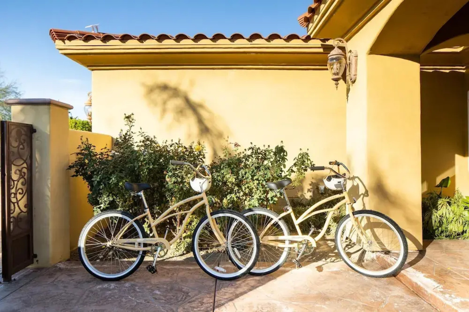 Amarilla - Peaceful Paradise w Pool, Spa & Theatre Room