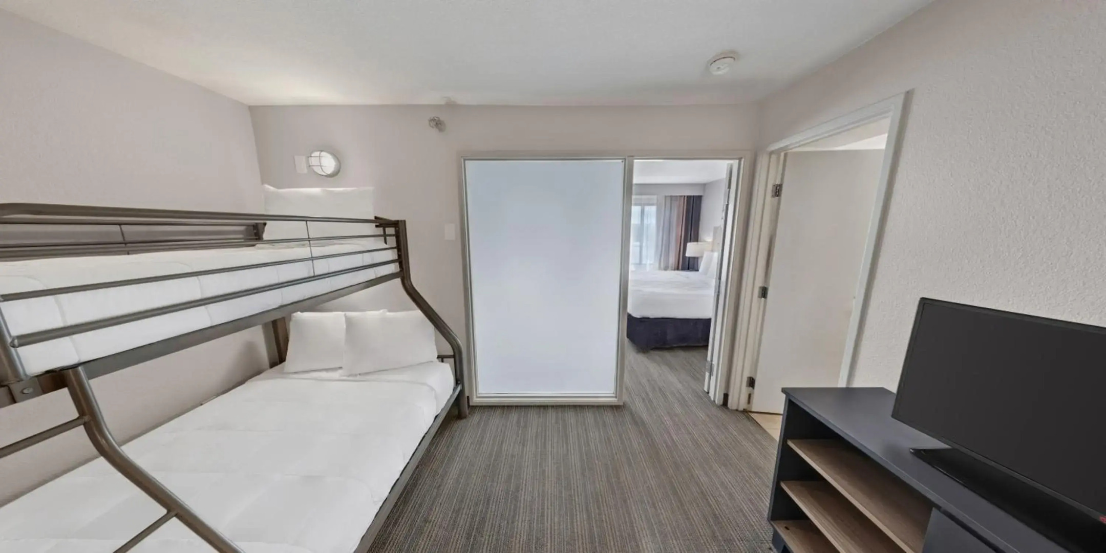 Country Inn & Suites by Radisson, Fargo, ND