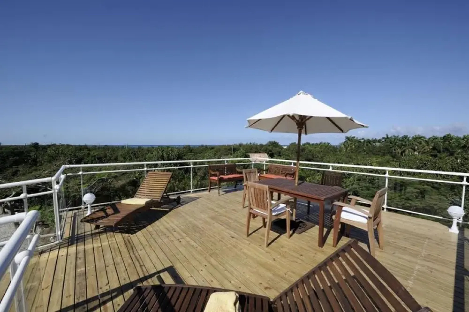 Villa With 5 Bedrooms in Saint Martin, With Wonderful sea View, Privat