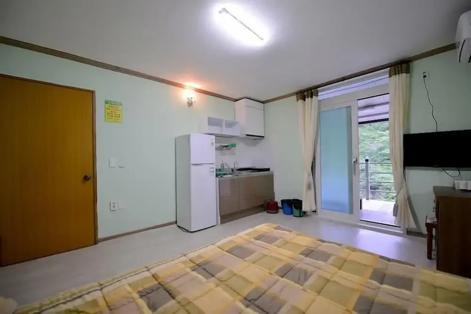 Jirisan Valley Pension