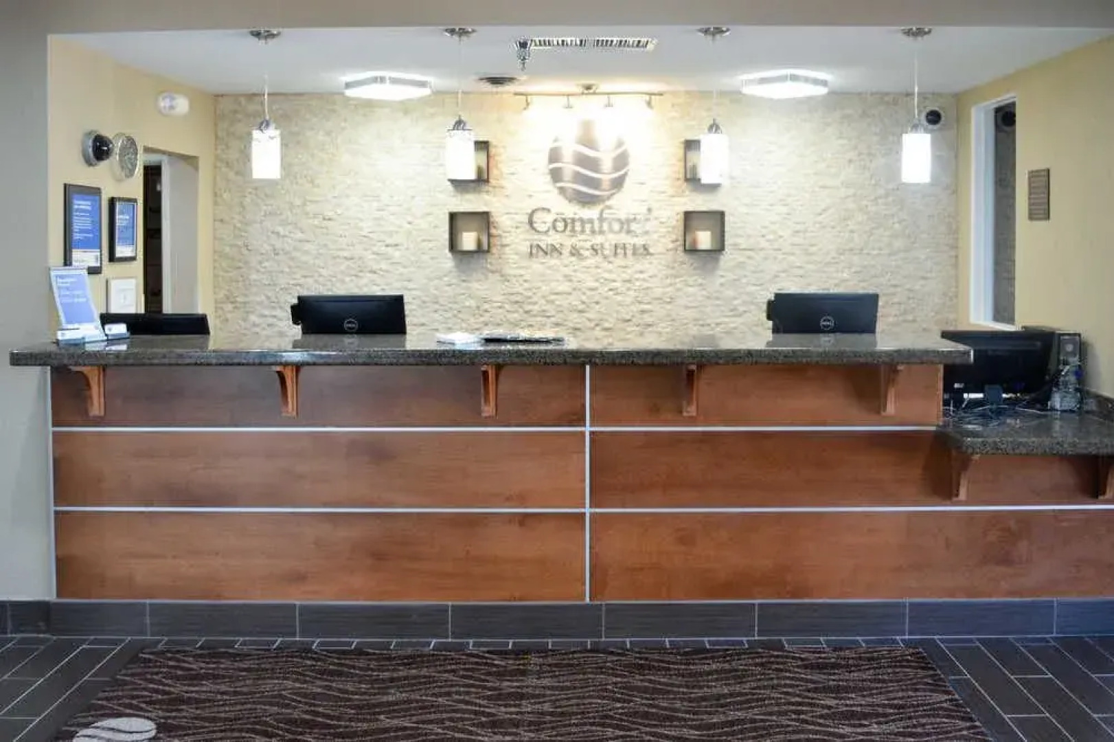 Holiday Inn Express Junction City