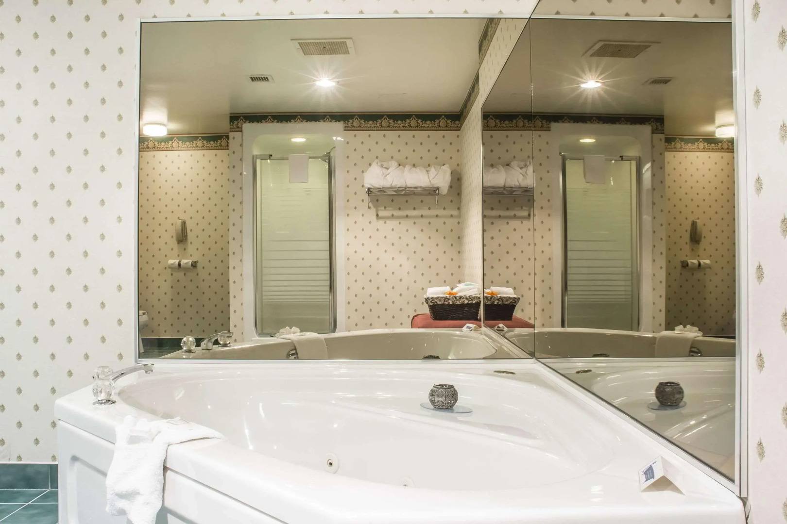 Clarion Hotel & Conference Centre