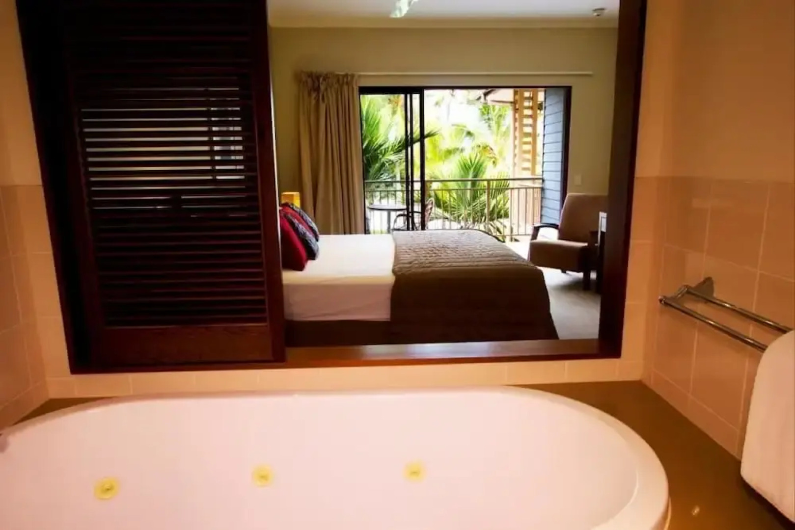 Amphora Resort Luxury Private Apartments