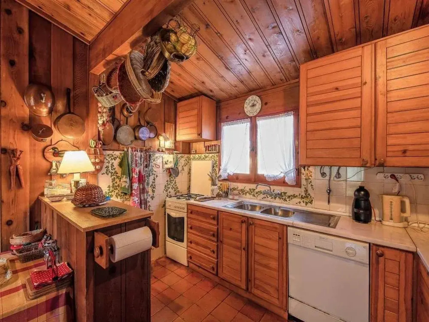 Aroeira Golf and Beach Cottage by Host-Point