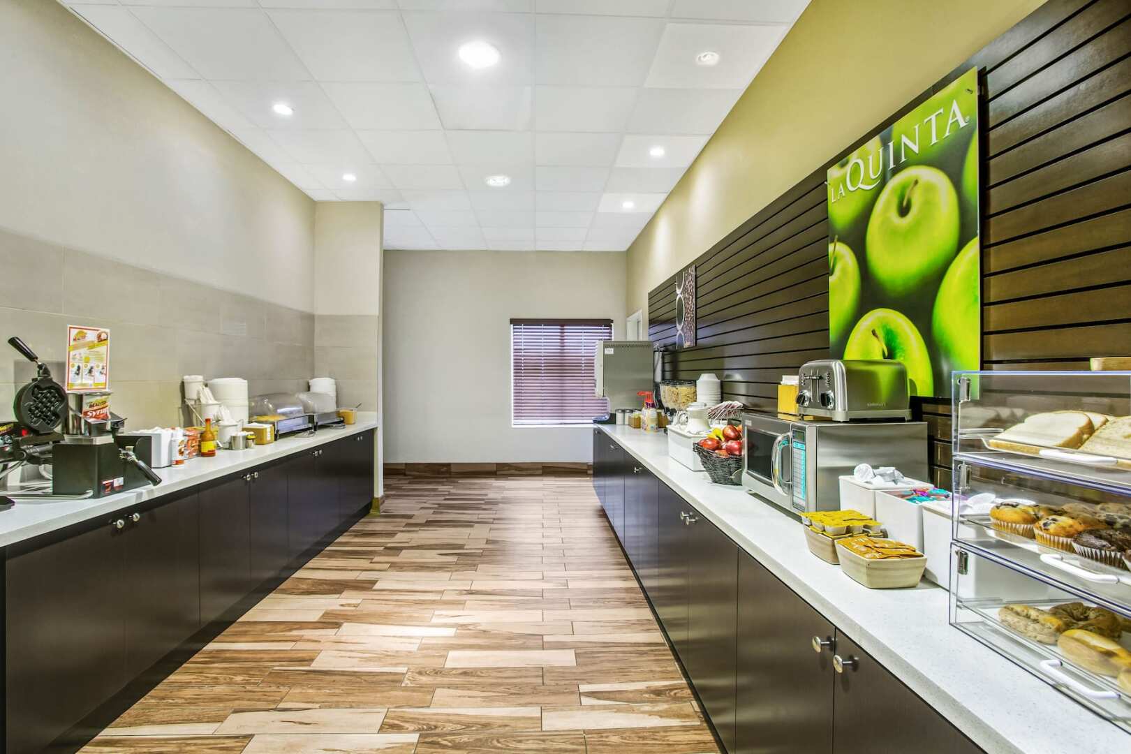 La Quinta Inn And Suites By Wyndham Karnes City Kenedy