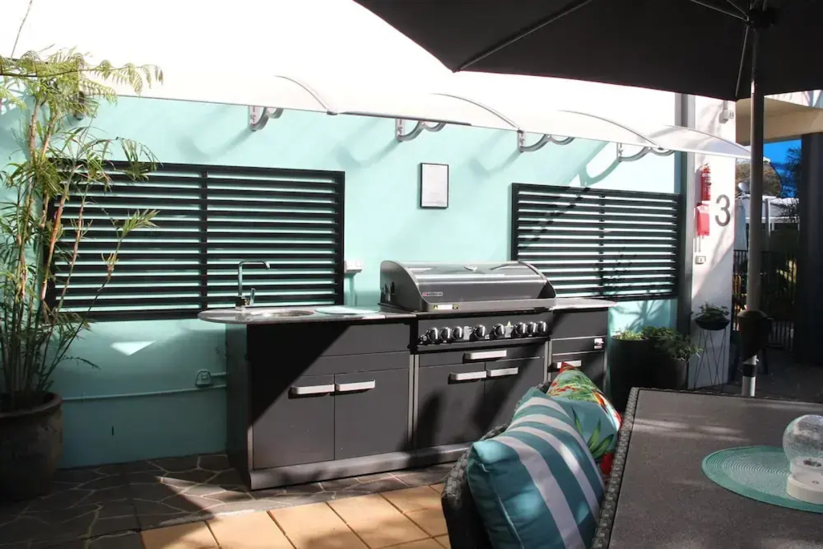 Salamander Beach Accommodation Adults Only