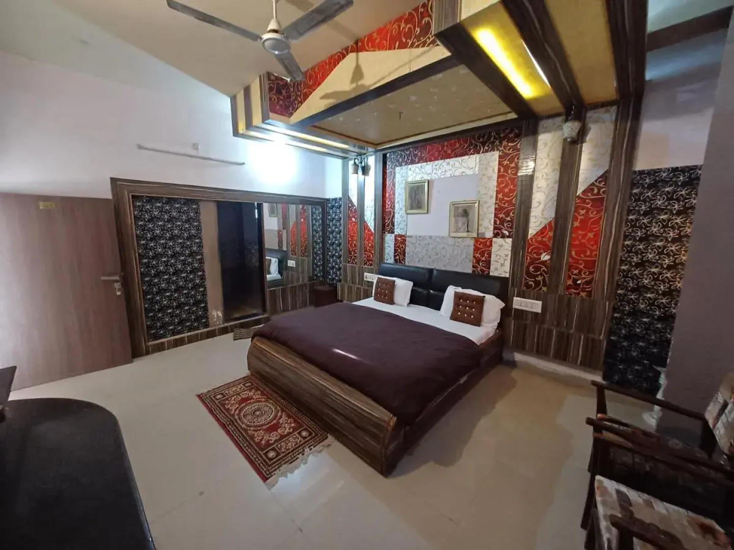 Pushkar Gypsy Campozon