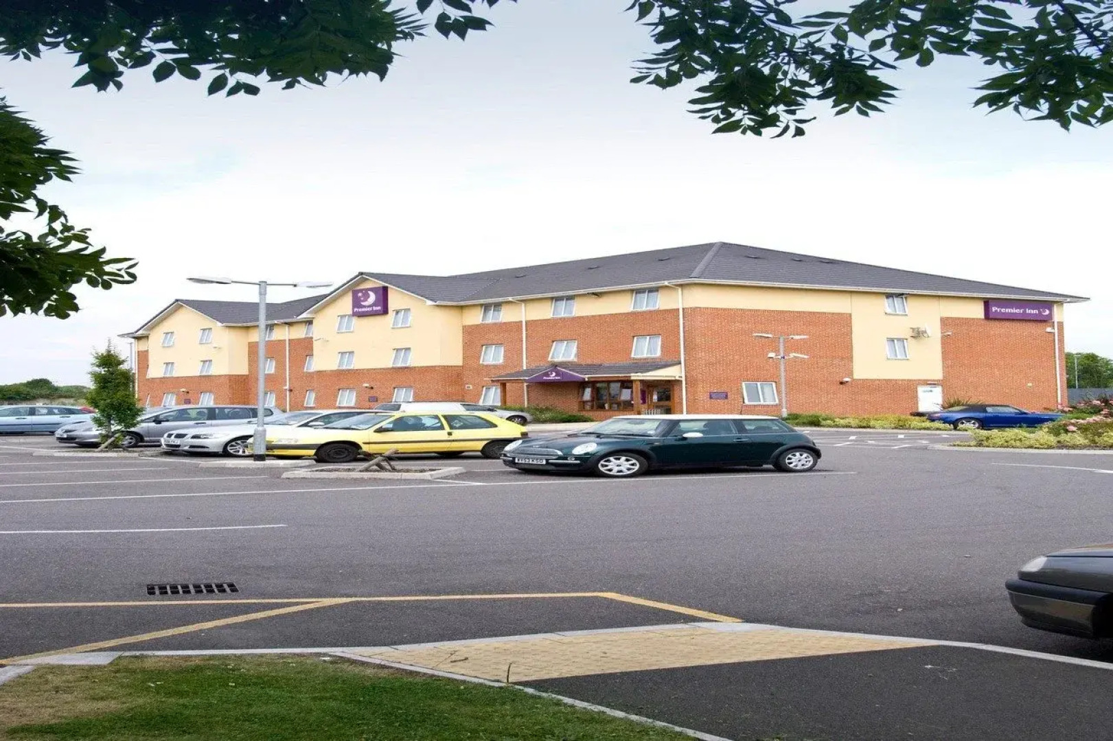 Premier Inn Swindon Central