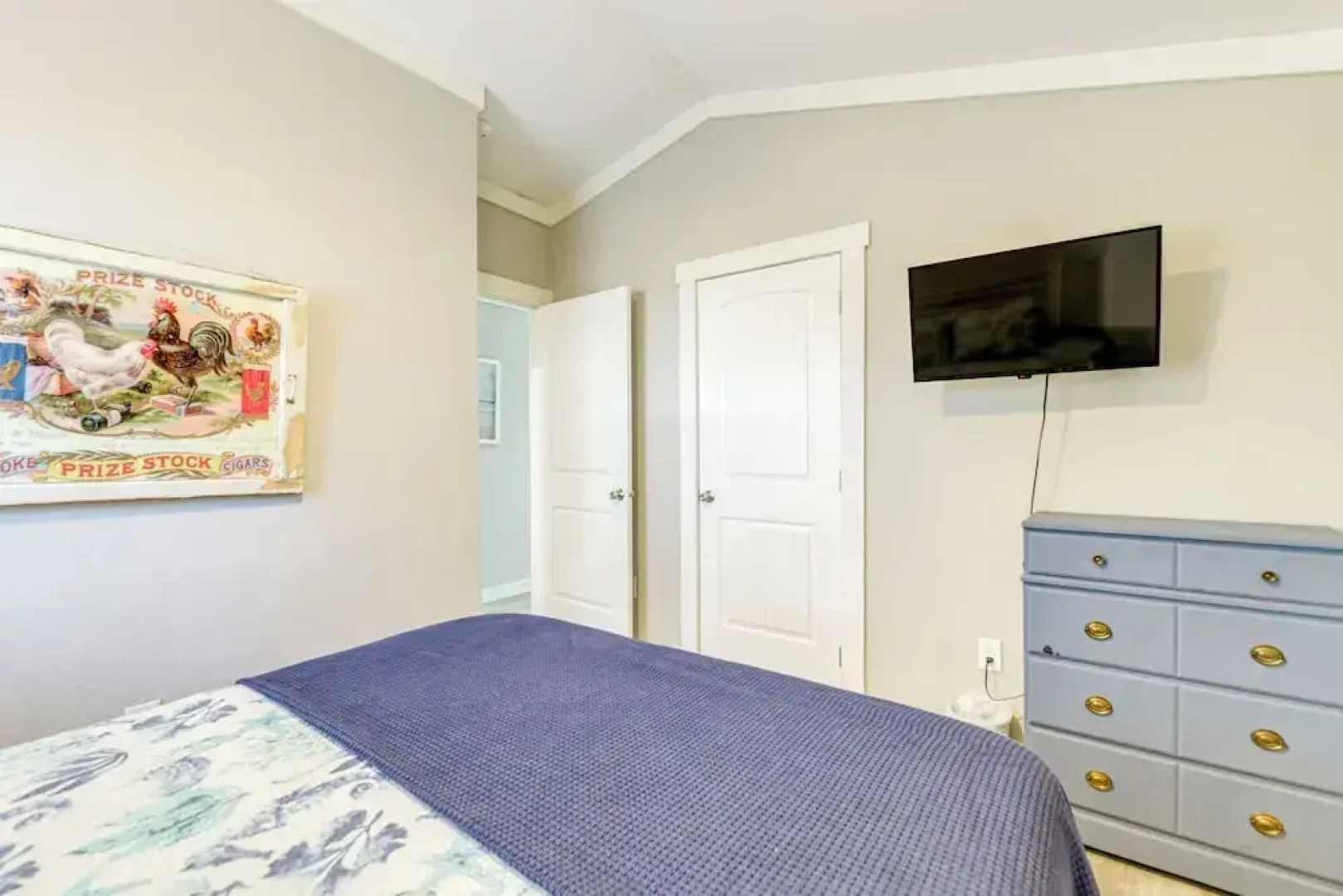 Walk to Fulton Fishing Pier: Family Home w/ Patio!