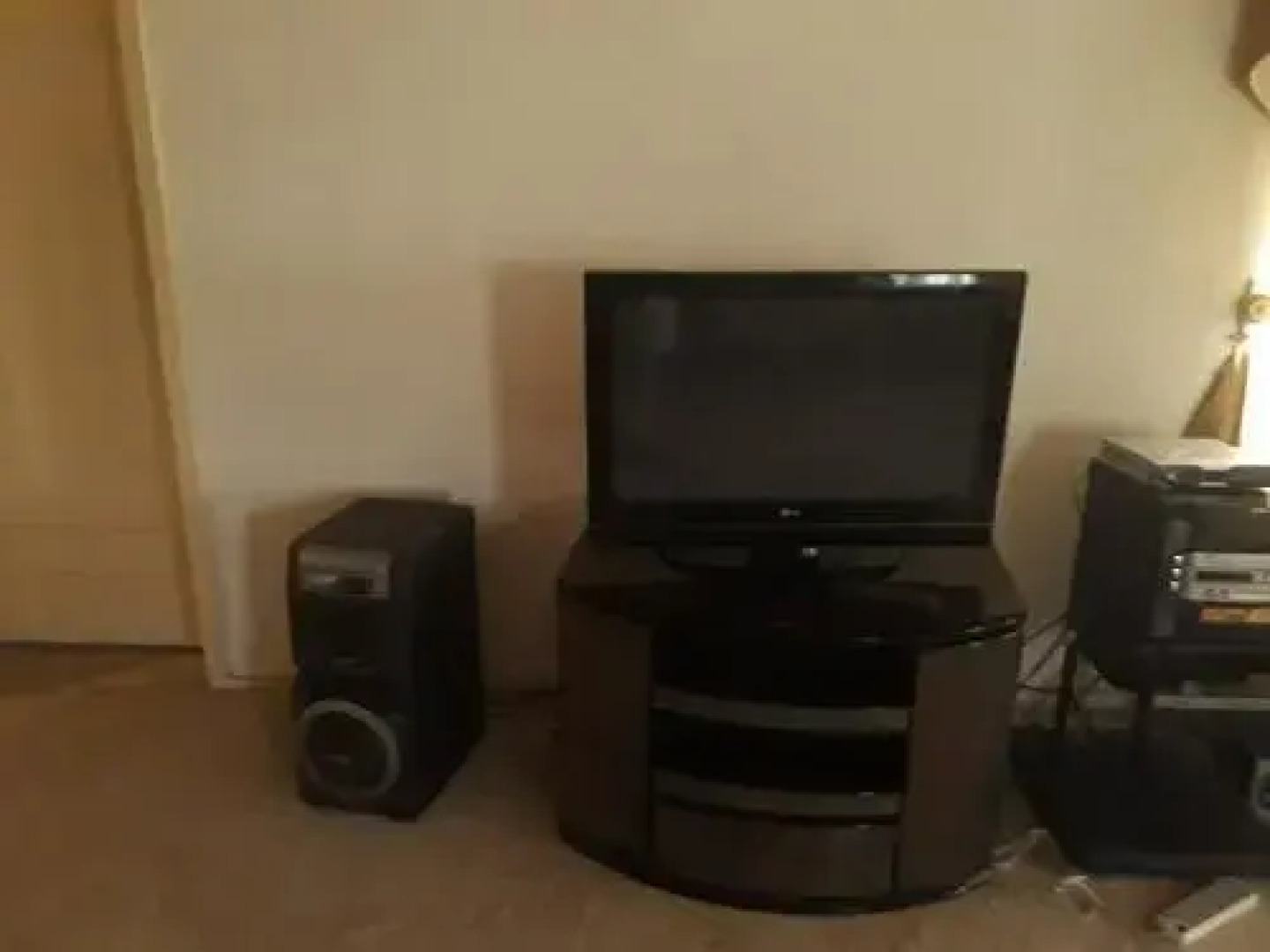 Hatfield Hotel And Suites