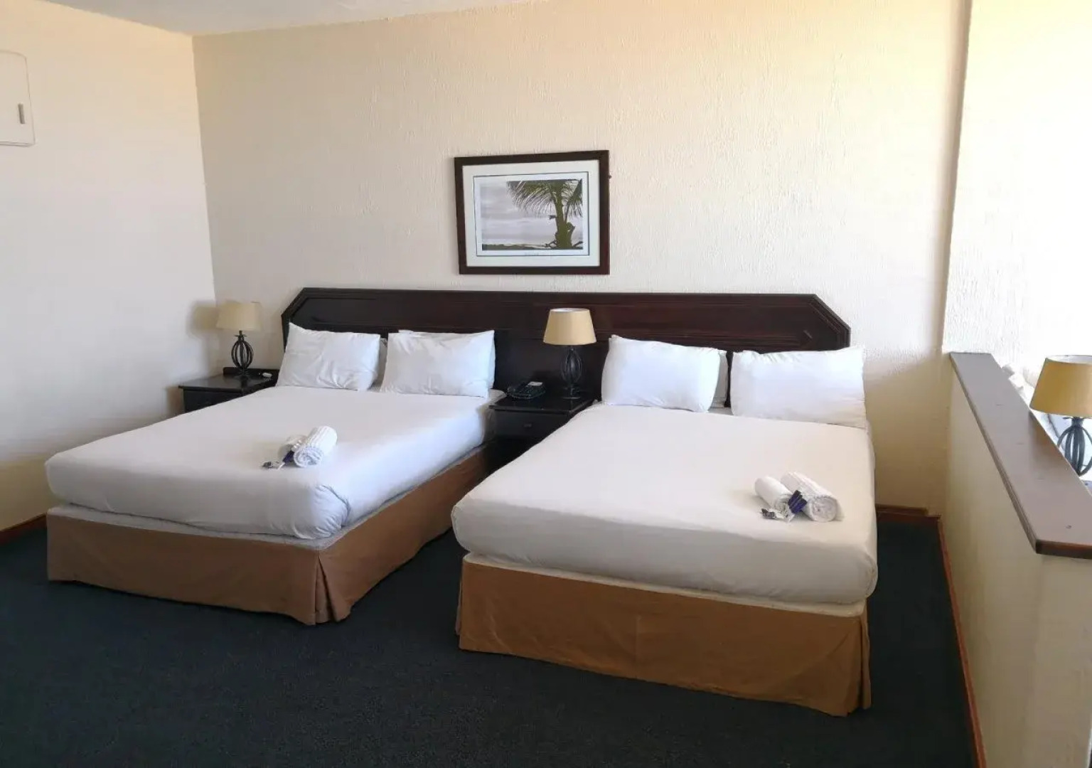 Gooderson Beach Hotel