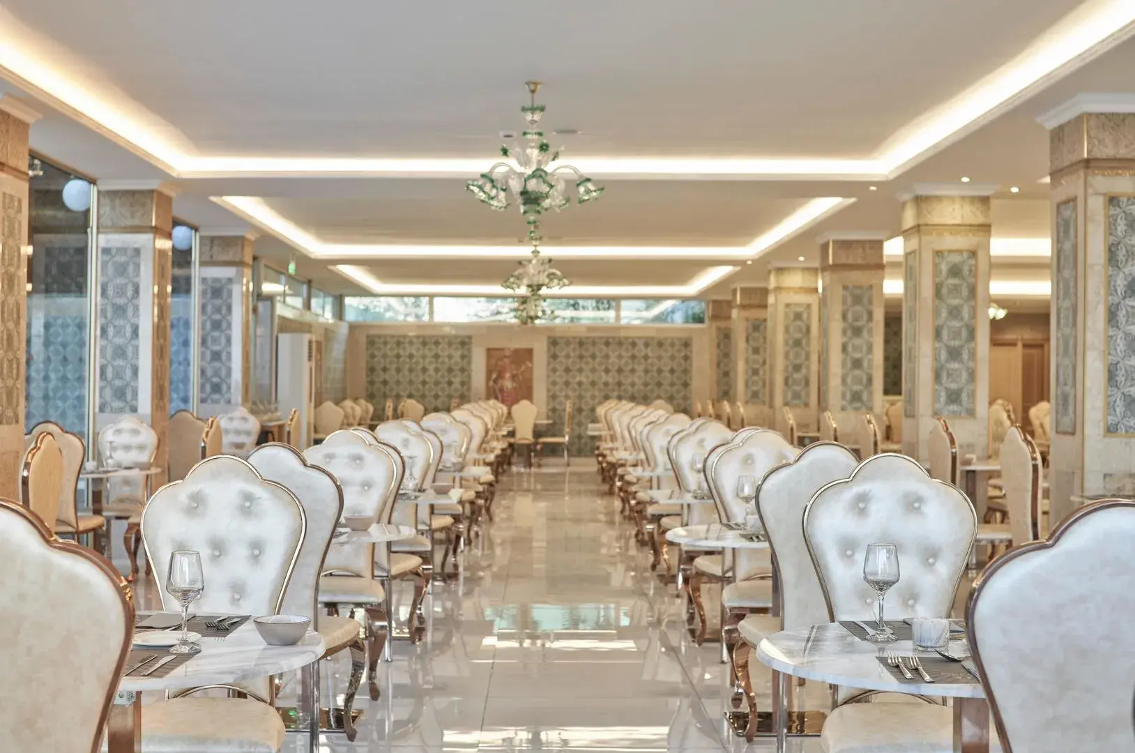 Mythos Palace Resort 