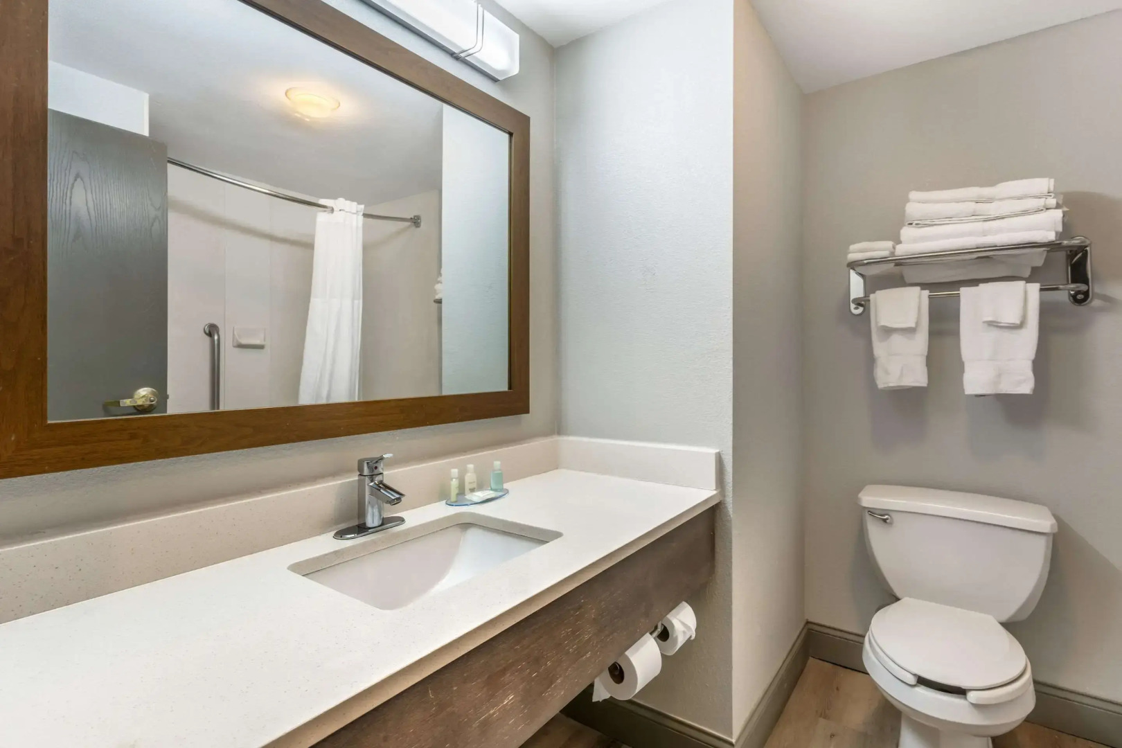 Clarion Inn near Lookout Mountain