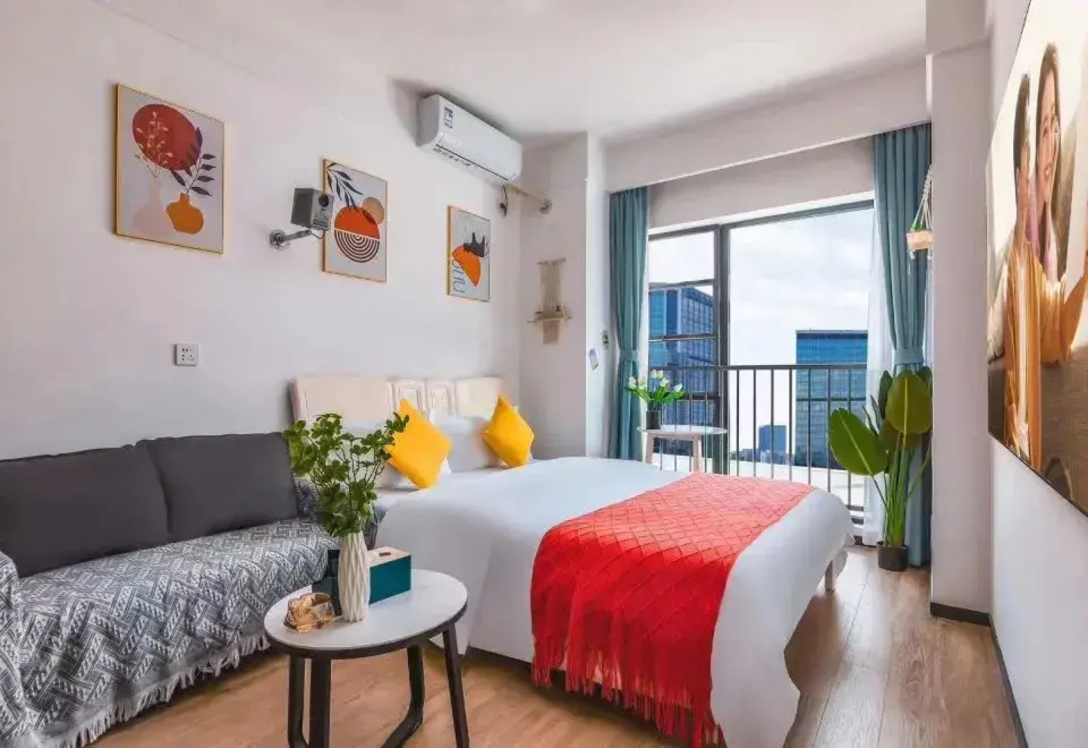 Donghao Hotel (Xichang tourism distribution center store)