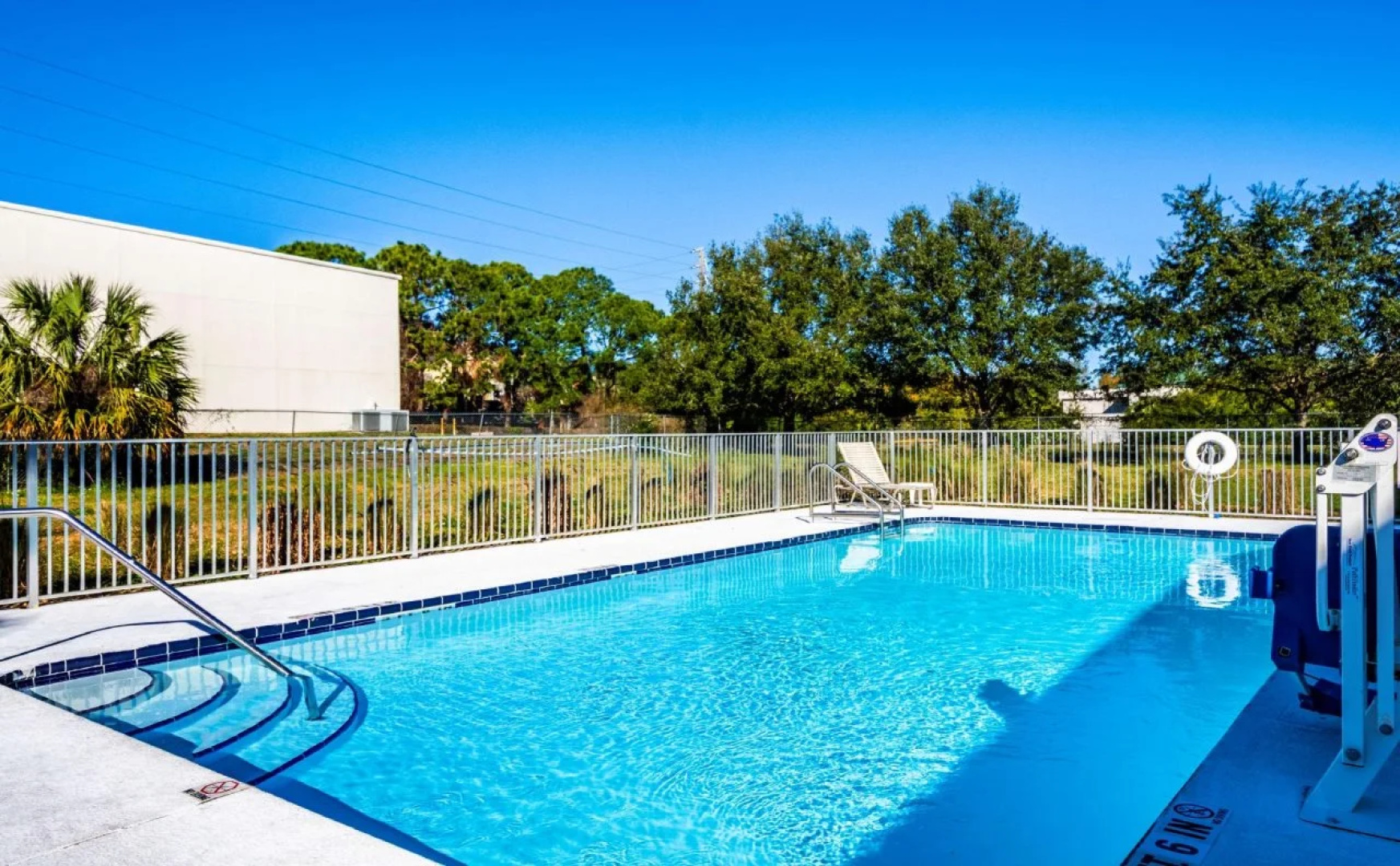 Clearwater Hotel