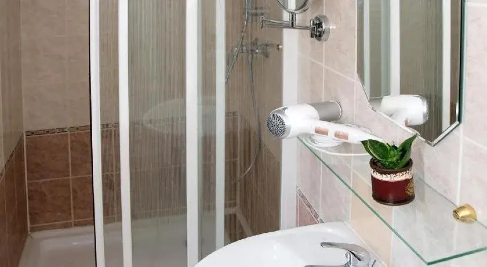 Pension Tenis - Centrum