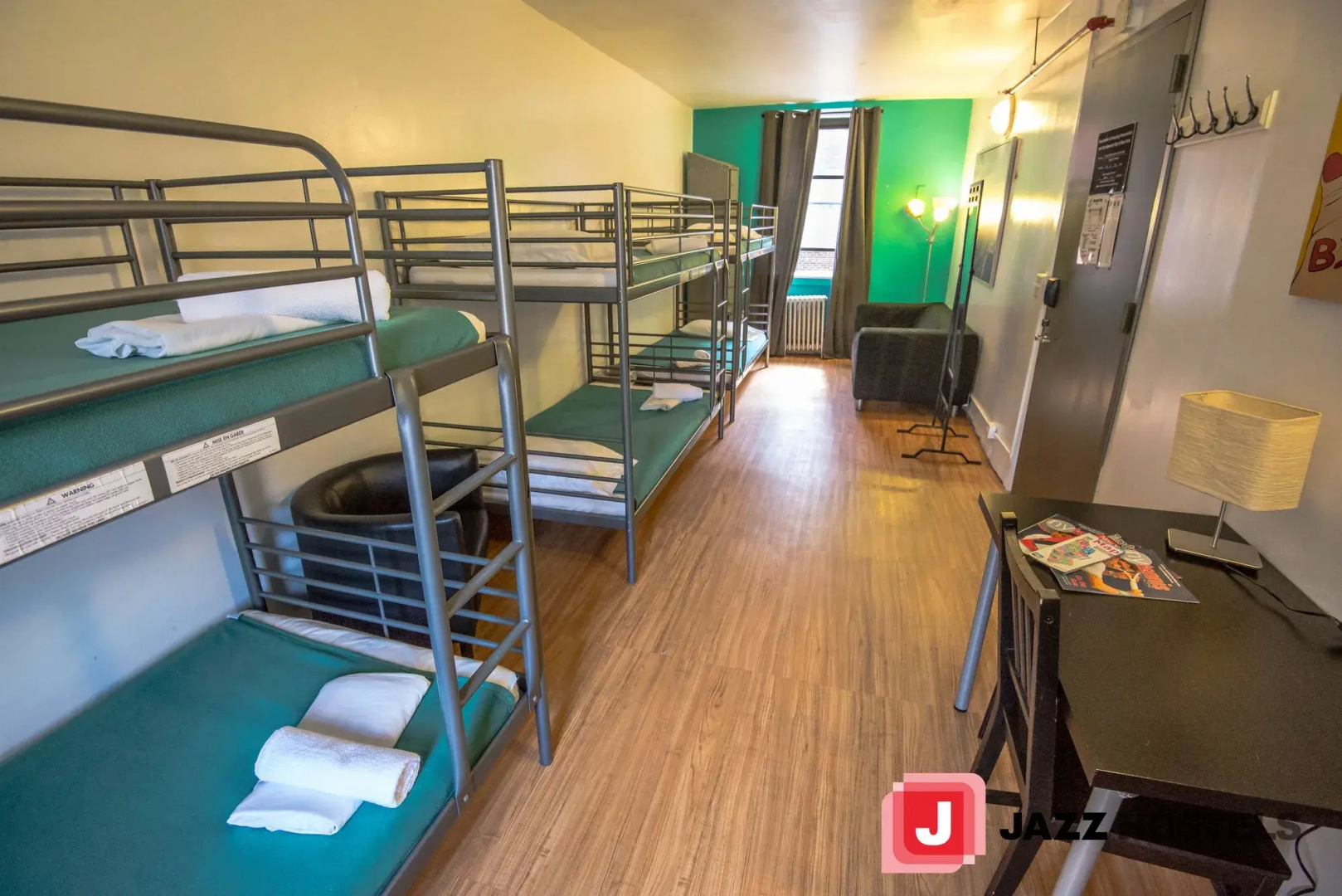 Jazz on the Park Hostel