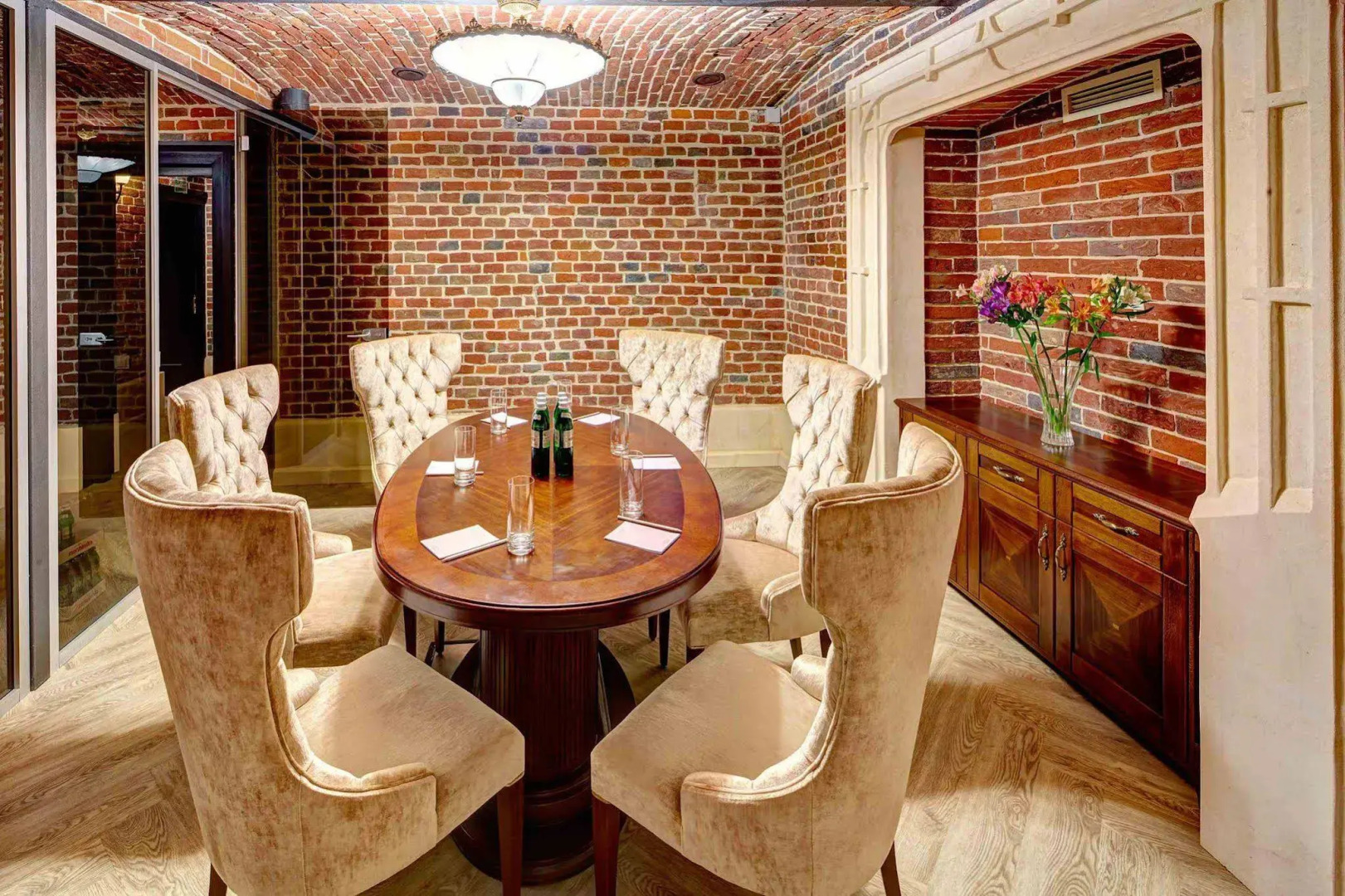 Гостиница «Атлас Делюкс»