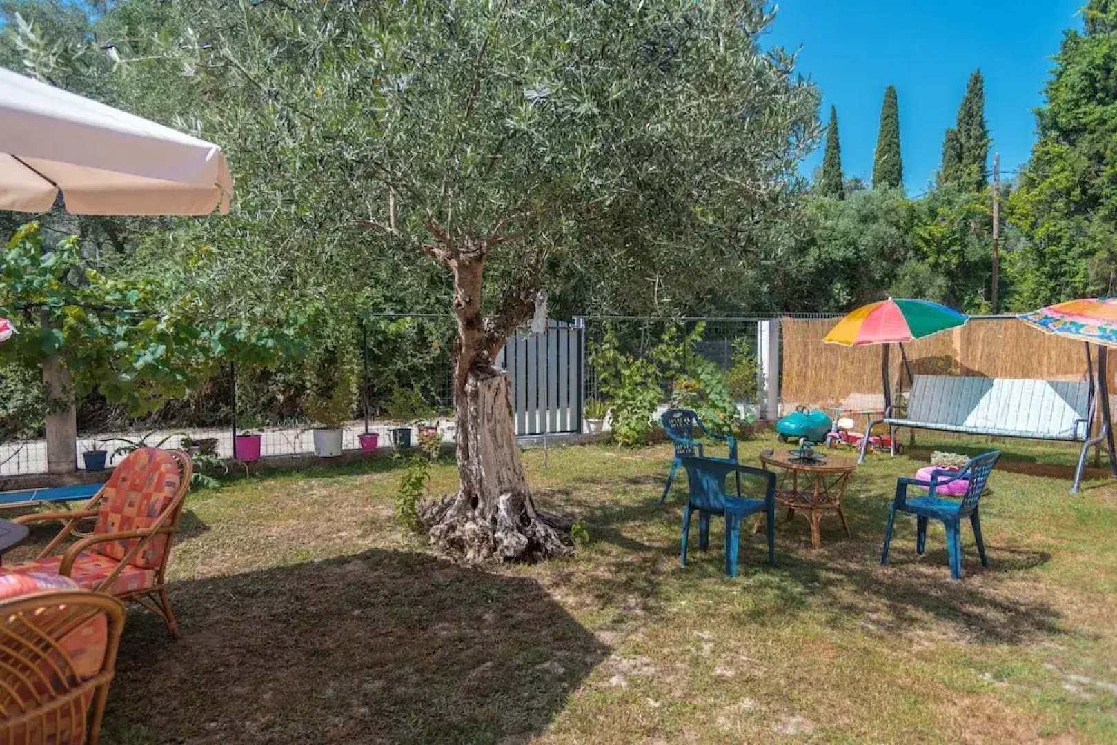 La Casa Al Mare  by CorfuEscapes