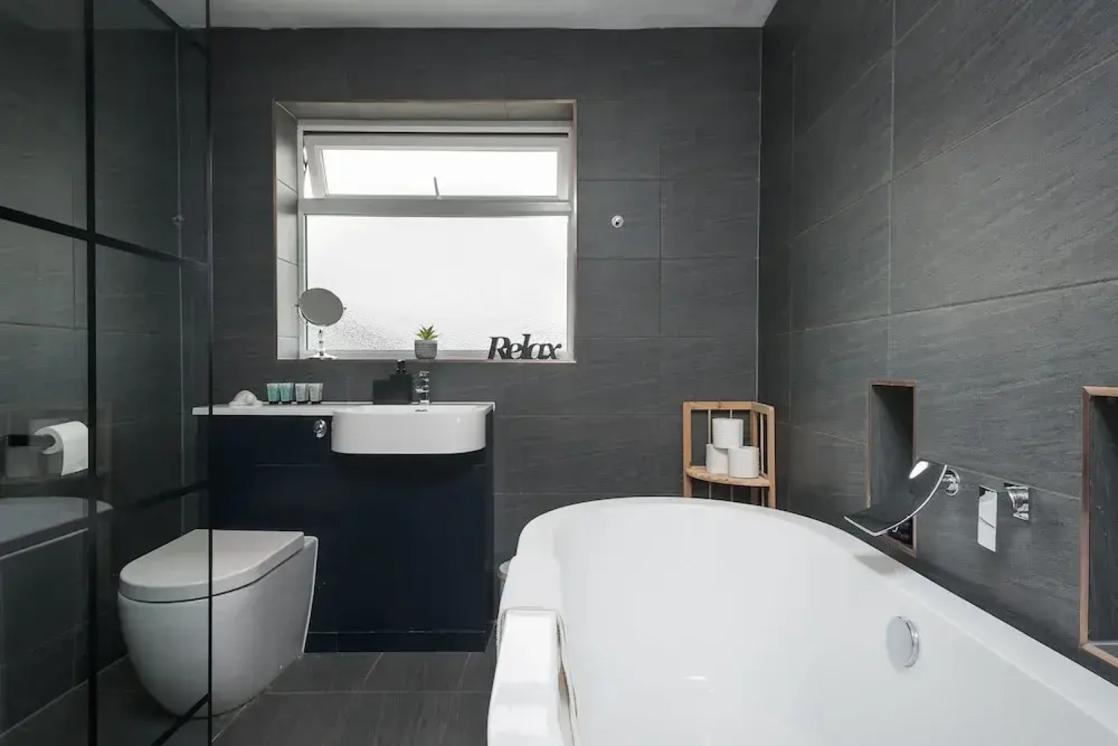 Captivating Beverley 3-bed House Private Parking