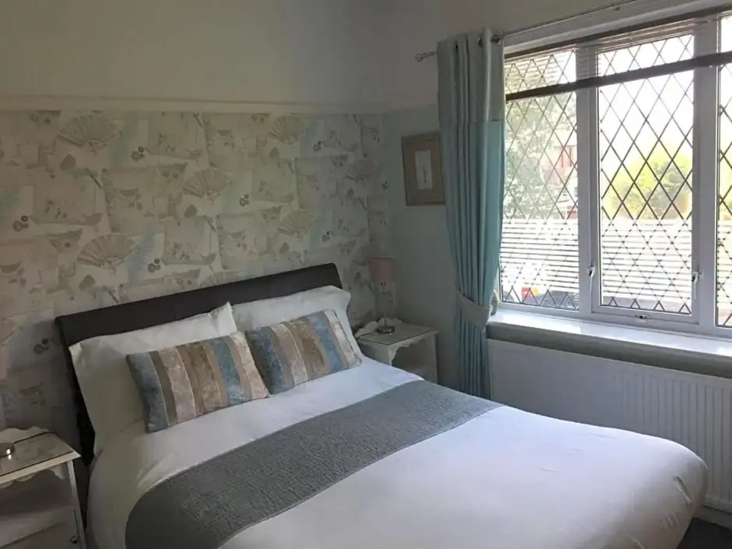 EsJays at Knowles House