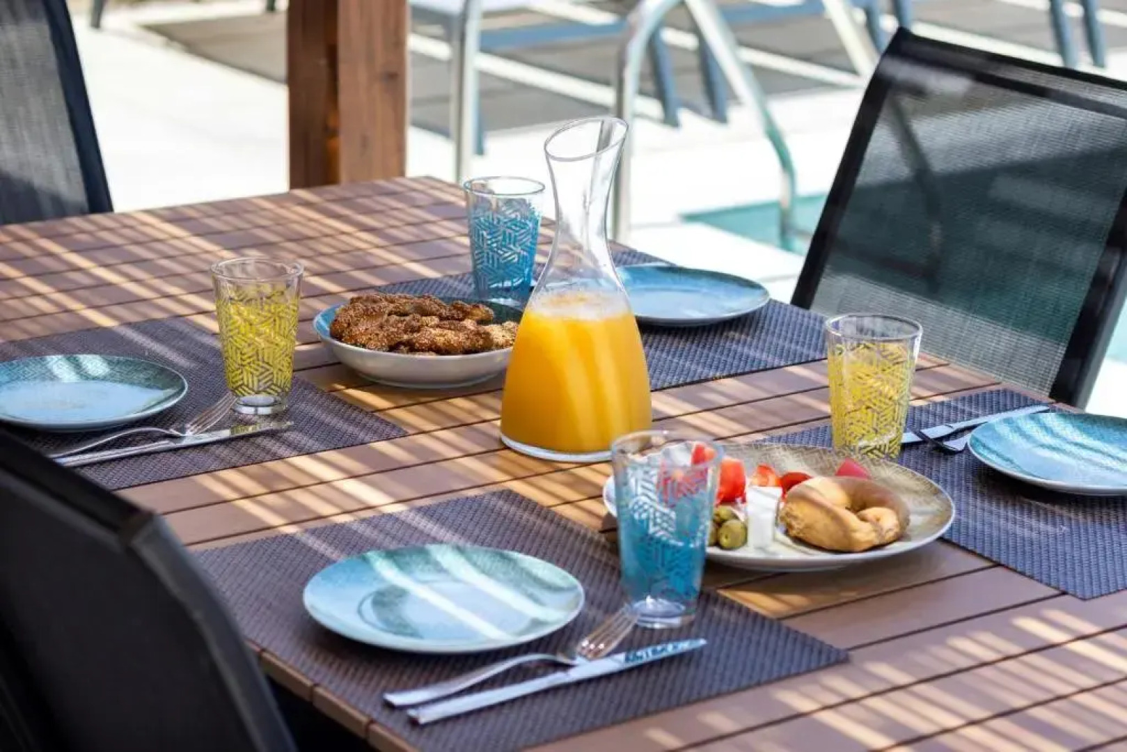 Cato Agro 1, Seafront Villa with Private Pool