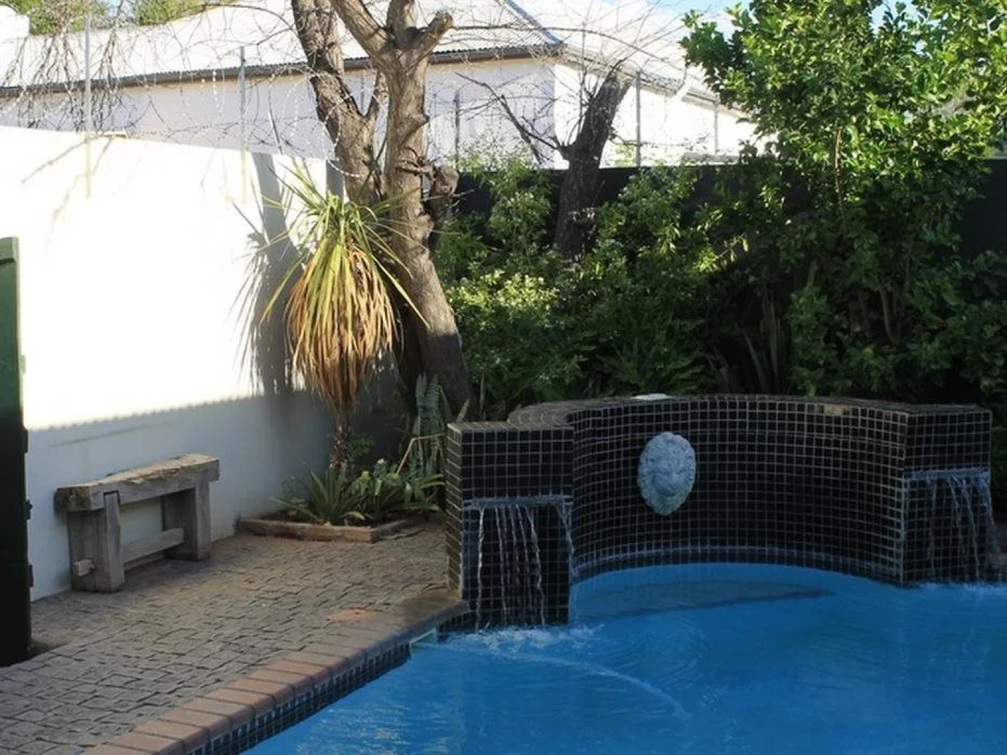 The 3 Chimneys Guest House