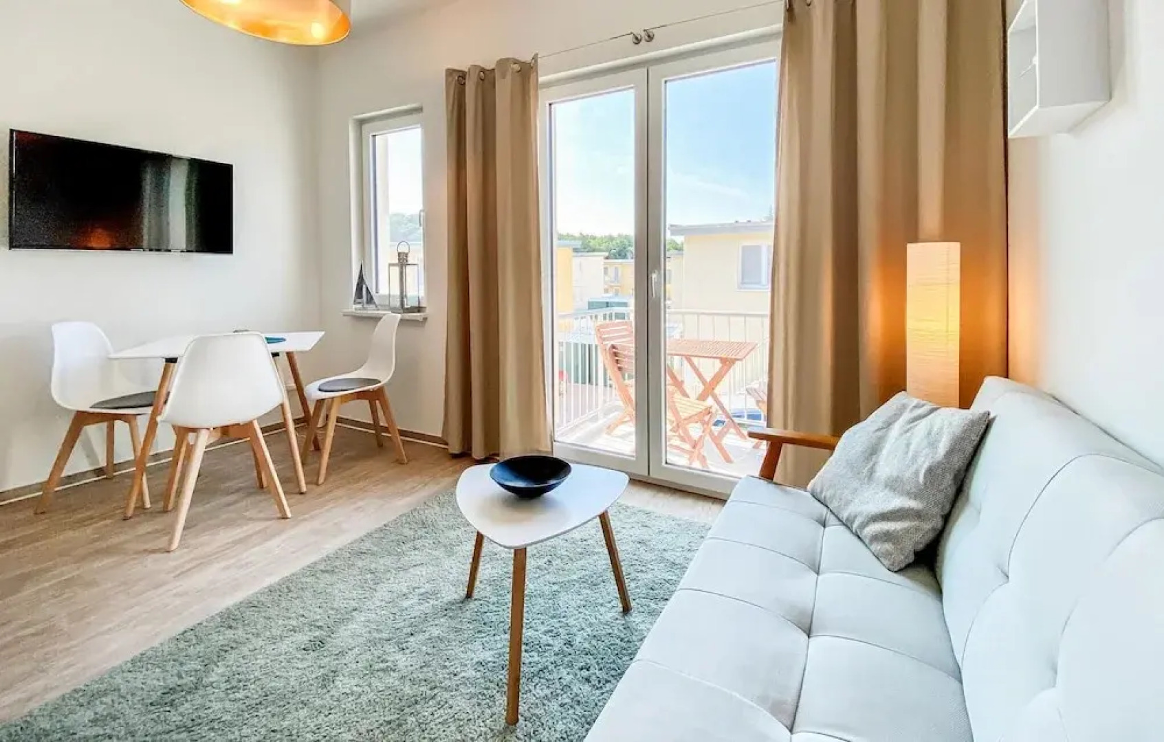 Beautiful Apart. Graal-müritz