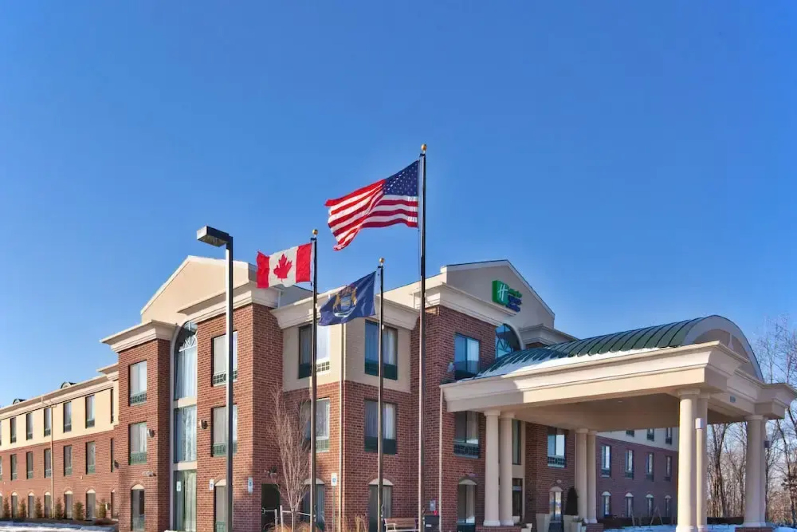 Holiday Inn Express Hotel & Suites Detroit-Novi by IHG
