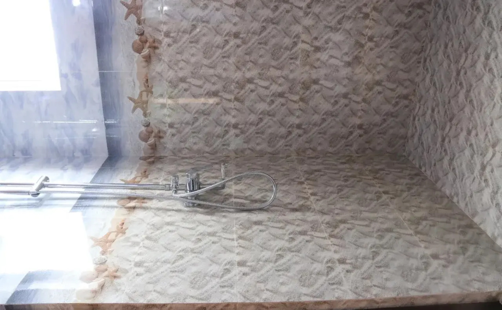 Sea Sands Beach Resort