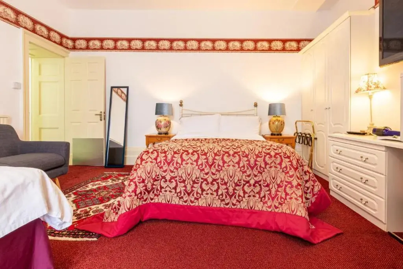 Hubert House Guesthouse