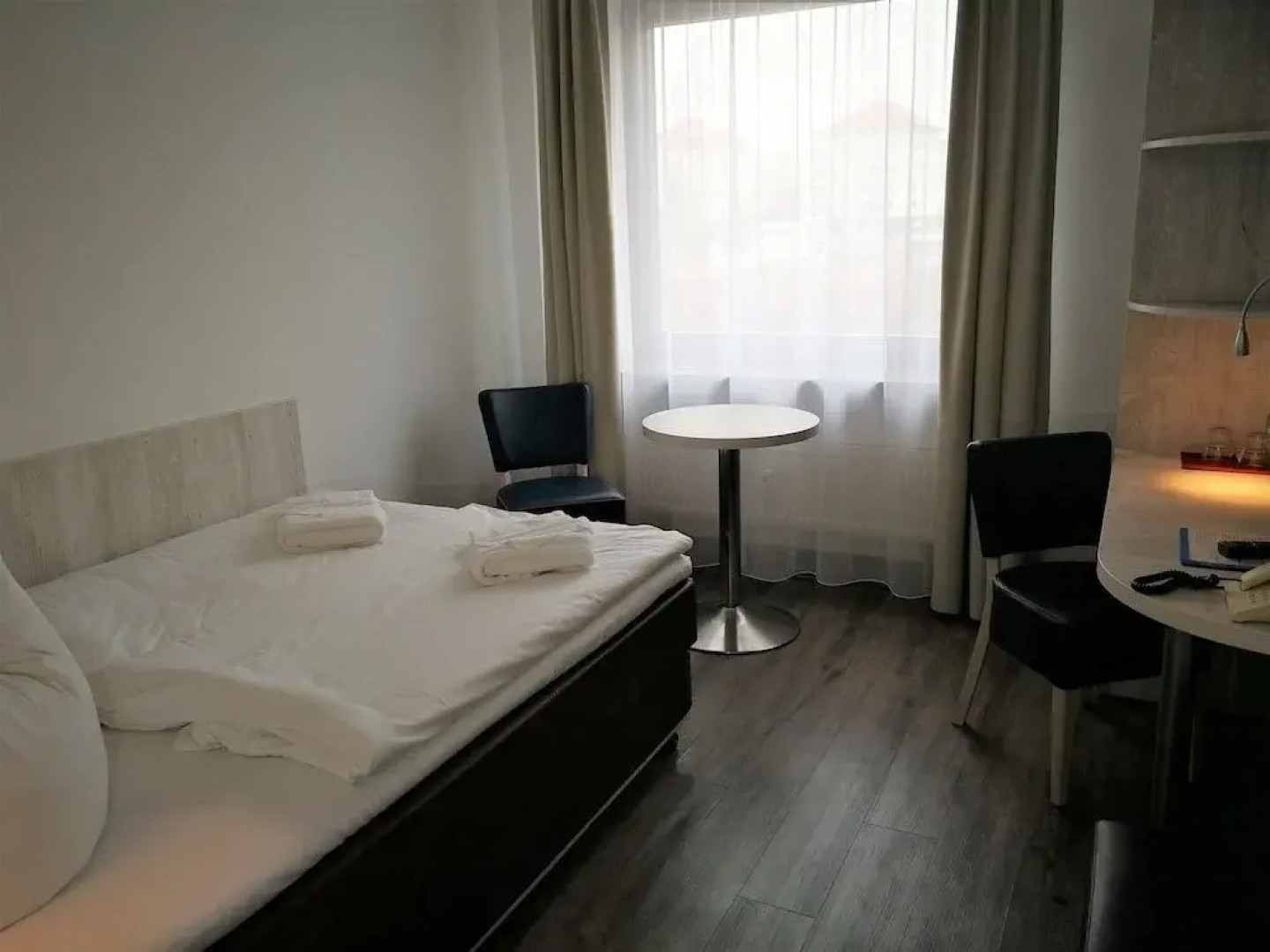 Hotel Near By