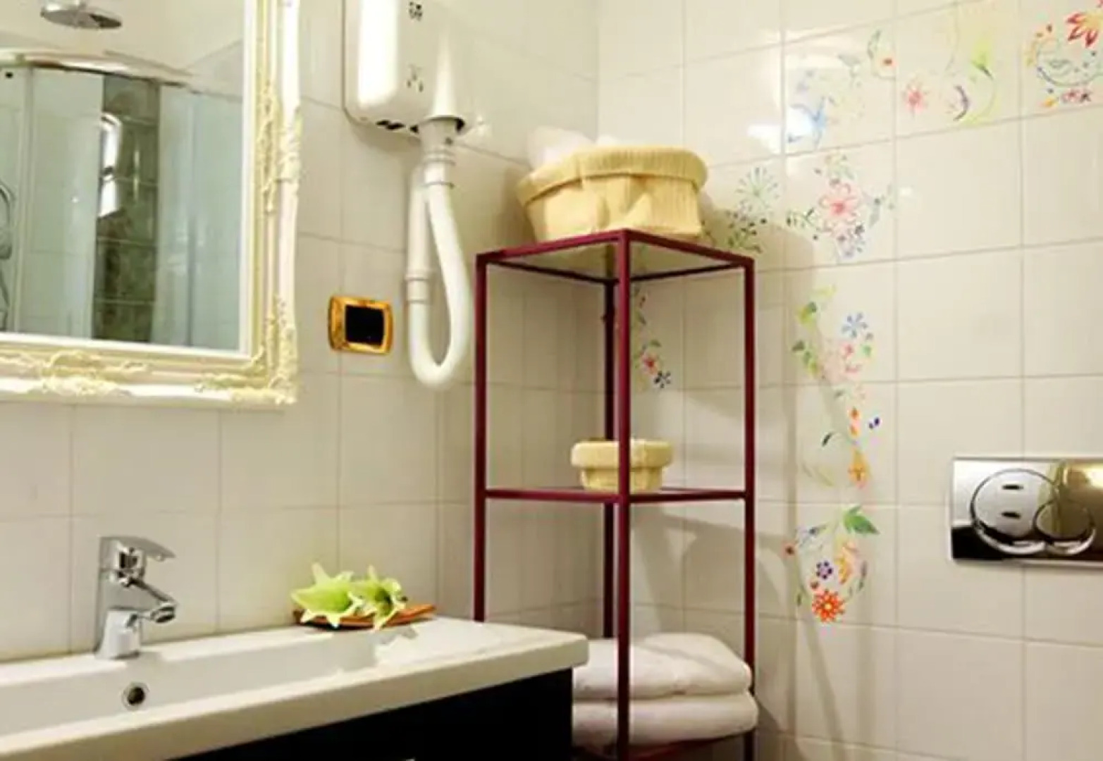 Villa Euchelia Resort